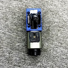 New valve 4WE6D6X / EG24N9K4 4WE6D62/OFEG24N9K4 for rexroth R900567512