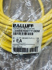 NEW IN BAG LOT OF 2 BALLUFF CABLE C04BEH00TY100M