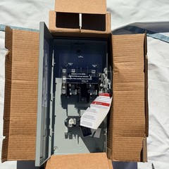 Eaton 100A DISCONNECT SWITCH OUTDOOR 3PHASE 240V FUSE TYPE NEMA 3R EATON