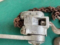 Columbus McKinnon CM® Lever Chain Hoist 1-1/2 ton Model B Puller Come-Along