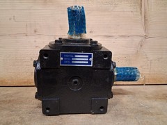 GTM Right Angle Gearbox 1″ shaft ratio 1:1.5 Both Shafts Keyed 2390-0606
