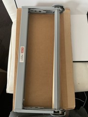 ULine Kraft Paper Roll Cutter Holder 18” H193 Horizontal Table Top Wall Mount