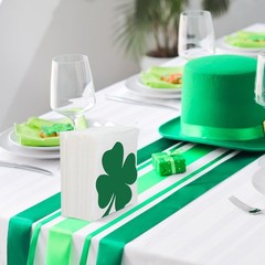 St. Patrick’s Day Napkin Holder for Tables Green Standard, Shamrock B