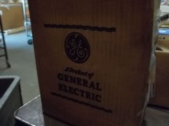 NIB GE 750X10G14 750X010051 CURRENT TRANSFORMER 2000:5 10 KV 25-400 CYCLES (B4)
