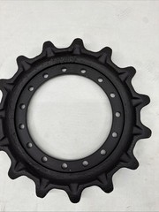 Drive Sprocket fit Bobcat T450 T595 T590 T550 7204050 for Gehl RT165 USA