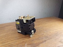 Toshiba C11J Magnetic Contactor
