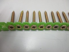 Hitachi Super Drive 8 x 1-1/2″ Stabber Automatic Feeding System Collated Screws
