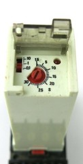 RHT41 – TELEMECANIQUE – RHT 41 / Relay Timed Used W/ 2R8651 Block