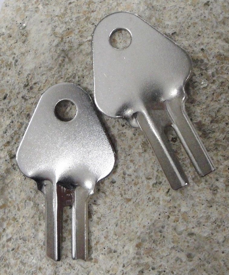 2 Baywest 1200 Dispenser Keys – Toilet Paper, Paper Towel, liquid soap Bay West
