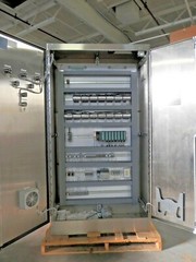 👀 NEW SCHNEIDER ELECTRIC 2 AMP CIRCUIT BREAKER 1 POLE 240 VAC 60120