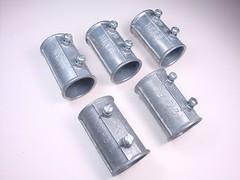 Lot of 5 x TC-513 NEER 1″ EMT Set Screw Conduit Coupling Die Cast NOS