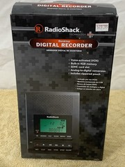RadioShack Desktop 4GB Digital VOX Voice Recorder w/ SD Card Slot #1400214
