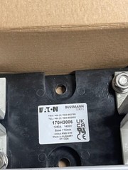 Eaton Bussmann 170H3006 Base CA110 1250A 1400V UR 43653 Fuse Block / Holder