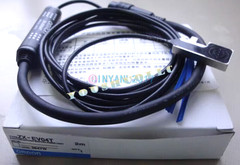 1PCS NEW OMRON ZX-EV04T laser sensor
