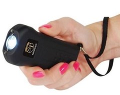 Stun Master POLICE BLACK MINI Stun Gun 4 .8 Milliamp Rechargeable LED FLASHLIGHT