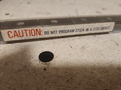 Intel D2732A-2 2732A UV Erasable EPROM IC Parallel 24-Pin DIP Through Hole