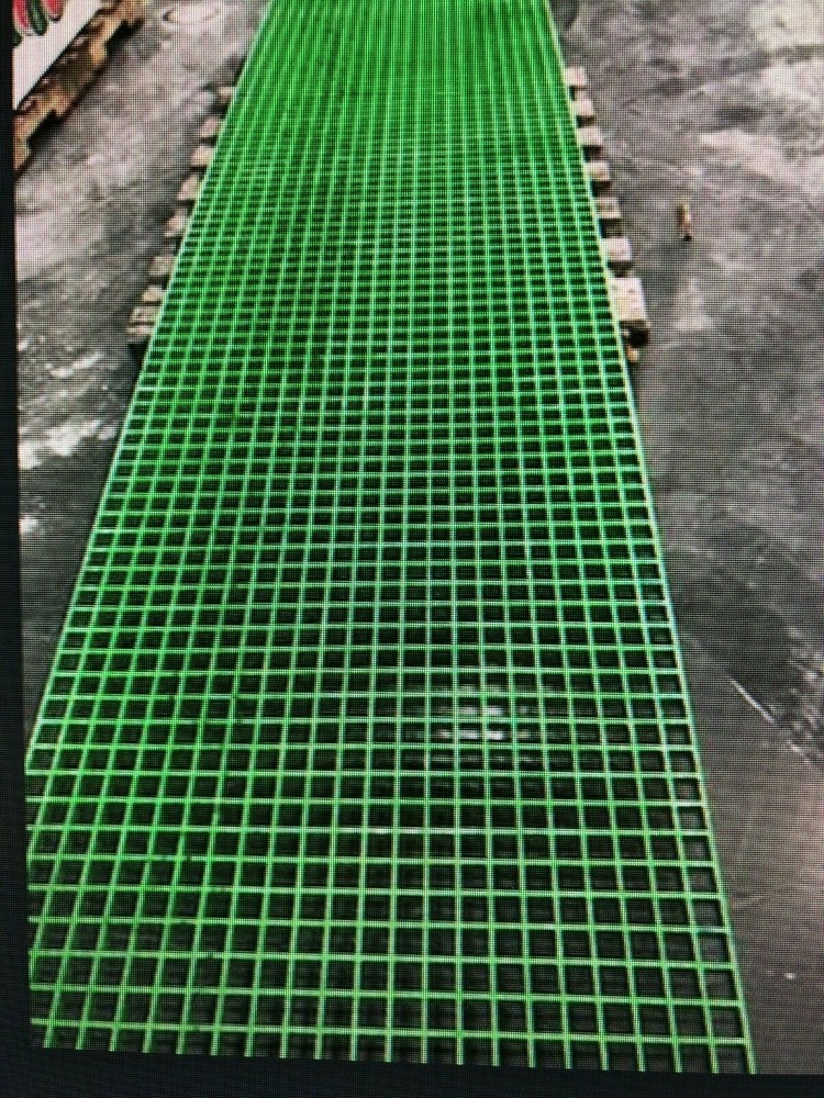 1-1/2″ x 1-1/2″ x 35″ x 157″ Molded Fiberglass Grating Decking – Liquidation