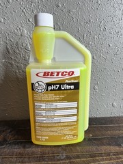 Betco pH7 Ultra Neutral Floor Cleaner 178 Concentrated 32 fl oz FastDose
