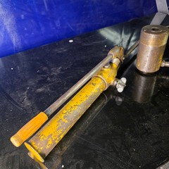 Enerpac P-39 Hydraulic Hand Pump & Cylinder Ram | 10,000 PSI 700 BAR | Works