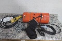 CM Lodestar 3154NH 1/2 HP 230/460VAC 16 FPM 20 Ft L 0.5 Ton Electric Chain Hoist