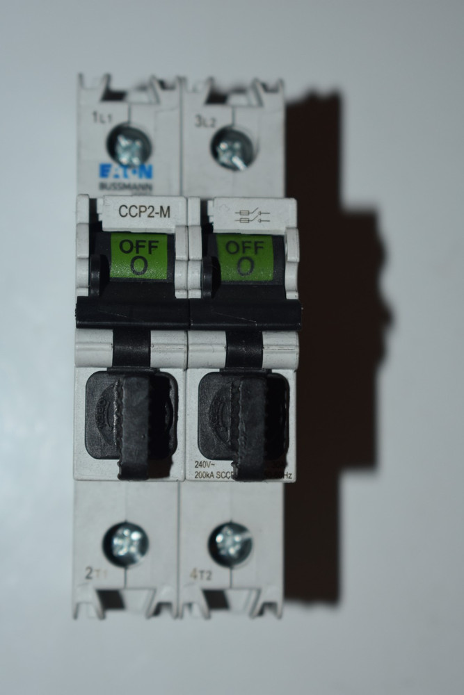 CCP2-2-30M Eaton Bussmann Series Fusible Disconnect Switch 2-Pole 30 Amp