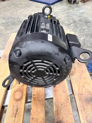Baldor 15 HP Super E Reliance Motor PH 3 35/17.5 AMPS VOLTS: 230/460