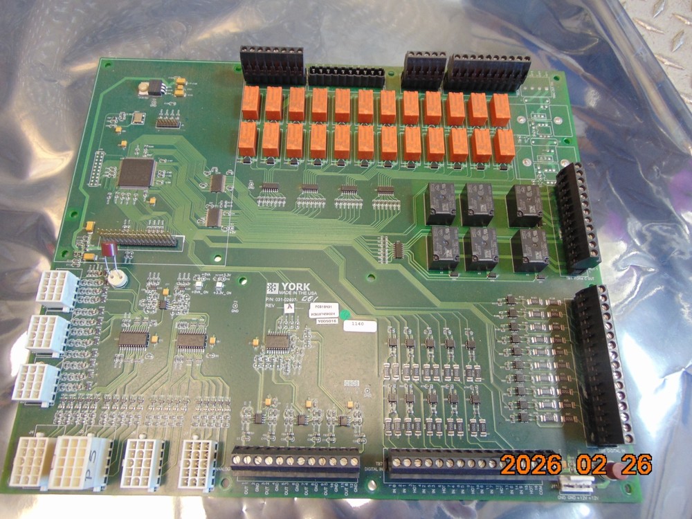 YORK 031-02497-001 REV A HVAC CONTROL SYSTEM BOARD PLUG IN I/O BOM ECO2