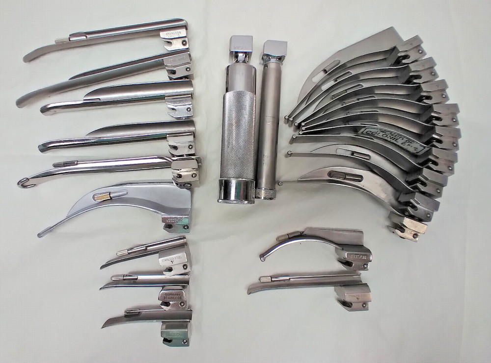 Laryngoscope Pieces – 2 Handles and 25 Blades – Sizes 0, 2 and 3 – Parts Only