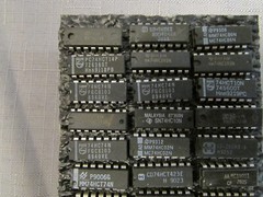 30 Assorted DIP Through-Hole Integrated Circuits 7400 Series