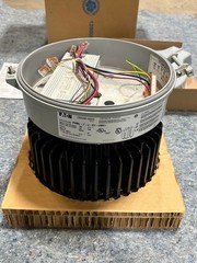 Eaton PVML-7-J-R1-UNV1 Crouse-Hinds Series Champ Pro PVML LED Fixture