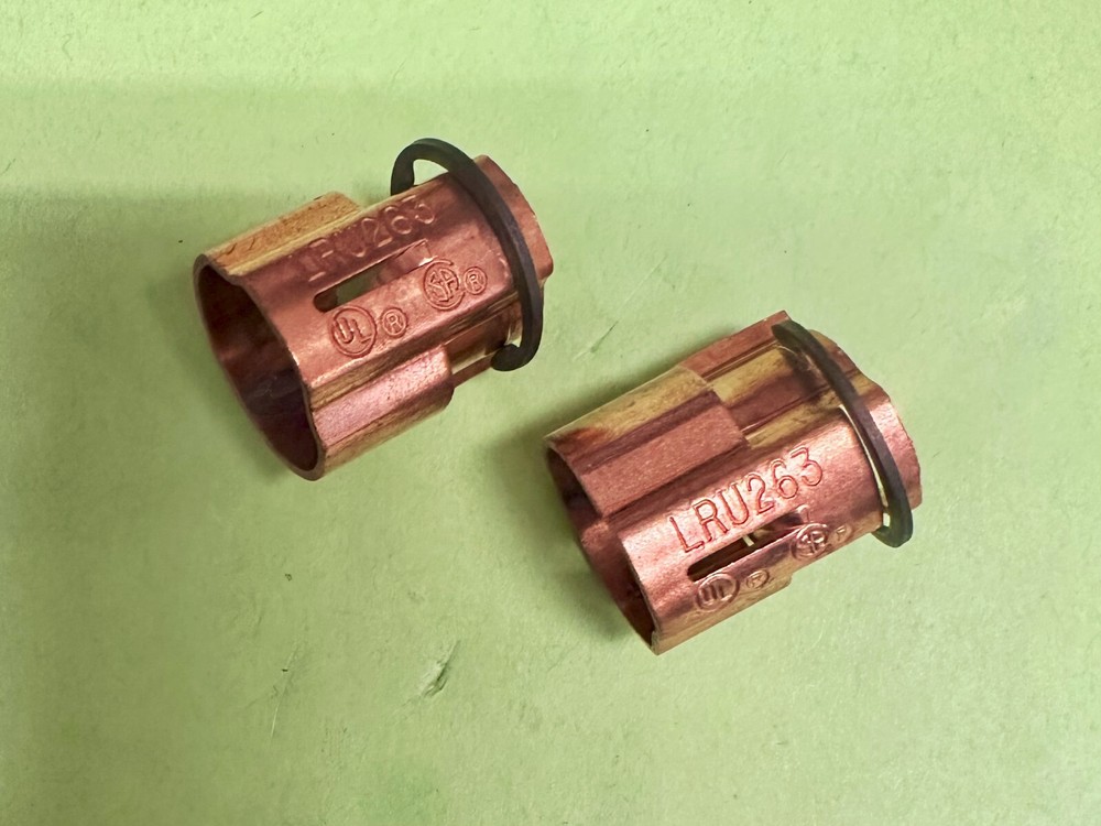 Littelfuse LRU263 60A to 30A 250V Fuse Reducer One Pair
