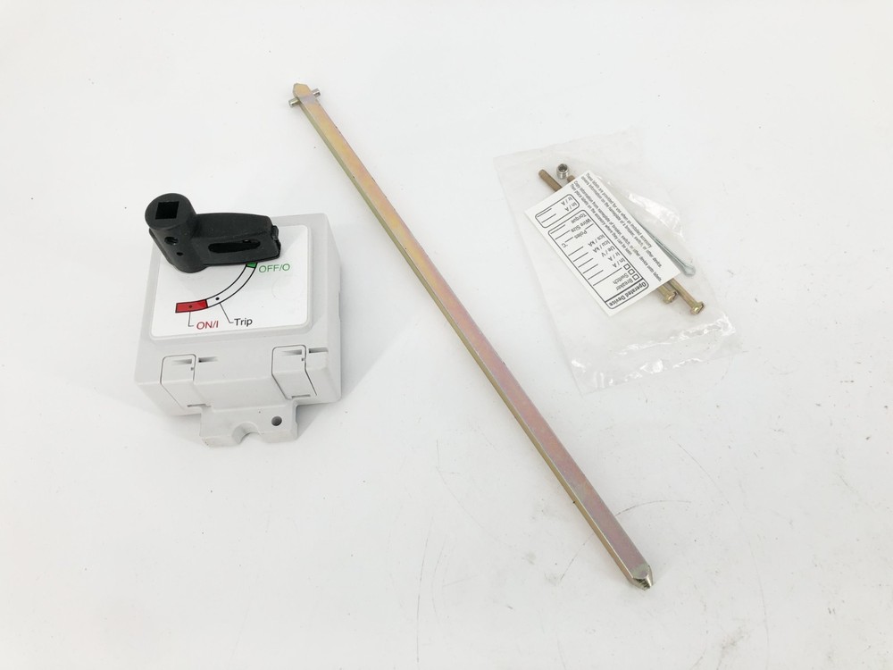 New Cutler Hammer EHMVD12B Handle Mechanism 12″ Shaft NEMA 1/12 (No Handle)