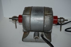 Red Wing Ball Bearing A.C. Motor 26A Dental Jewelry Polishing Grinder