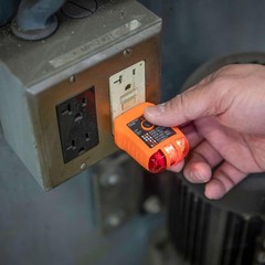 GFCI Outlet Tester for Safe & Accurate Wiring Checks – 110V Hand-Powered Tool