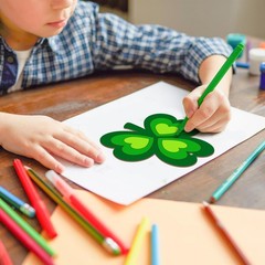 COCHIE St. Patrick’s Day Shamrock Wood Crafts to About 3 x 4 Inch – 2mm thick