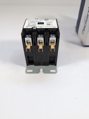Packard C340B Contactor 40 Amps 3 Pole 120 Volt Coil