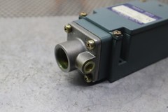 TAIHEI BOEKI TDZ-3FL24 Pressure Switch 35MPa Used With Warranty