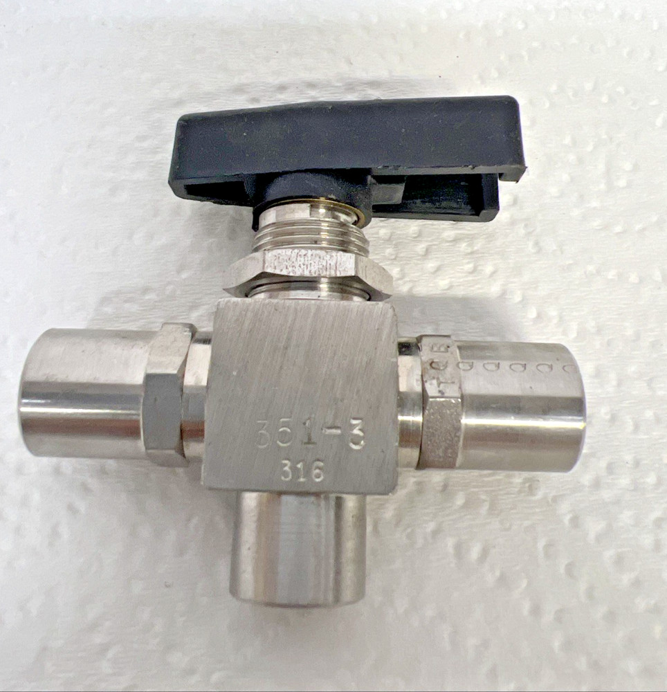 FLO LOK 351-3-316 300 Series 3-way Ball Valves, 1/8-27 FNPT x 1/8-27 FNPT x 1/8
