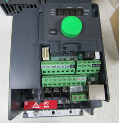 🔥 ALTIVAR 320 ATV 2 HP INVERTER AC SPEED DRIVE 480V 3Ø ATV320U15N4C NO COVER
