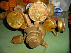 Lot of 8 Pressure Gauge Multiple Brands