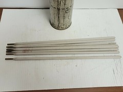 NEW 1.4LBS 8PCS ESAB WELDING ELECTRODE 308L-17 3/16X14