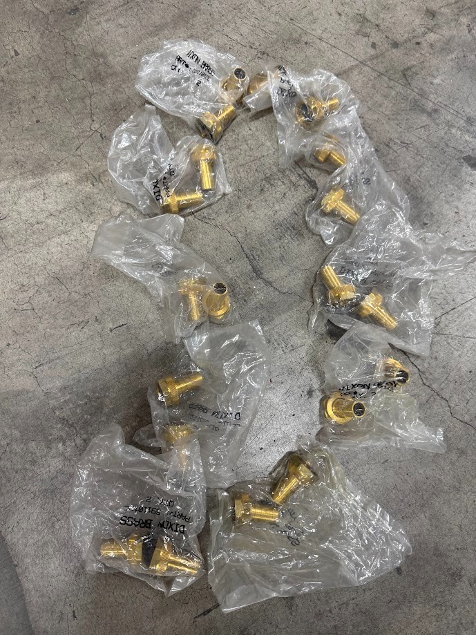 Lot of 20 Dixon 5911012C 5/8 Barb Hose Fittings, Garden, GHT 3/4in, 150 PSI
