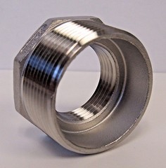New 304 Stainless Steel 1-1/2” MNPT X 1” FNPT Reducing Bushing Class 150