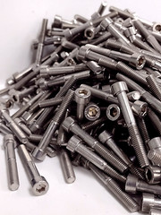NAVISTAR M6 SCOKET HEAD BOLTS METRIC STAINLESS STEEL 40401R1 LOT OF 500