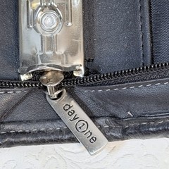 Franklin Covey Day One Monarch Black Vinyl Zip 3 Ring Briefcase Binder Handles