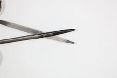 Snowden-Pencer 88-6196 Kaye Scissors, Curved, Serrated, B/B, 4-1/4in