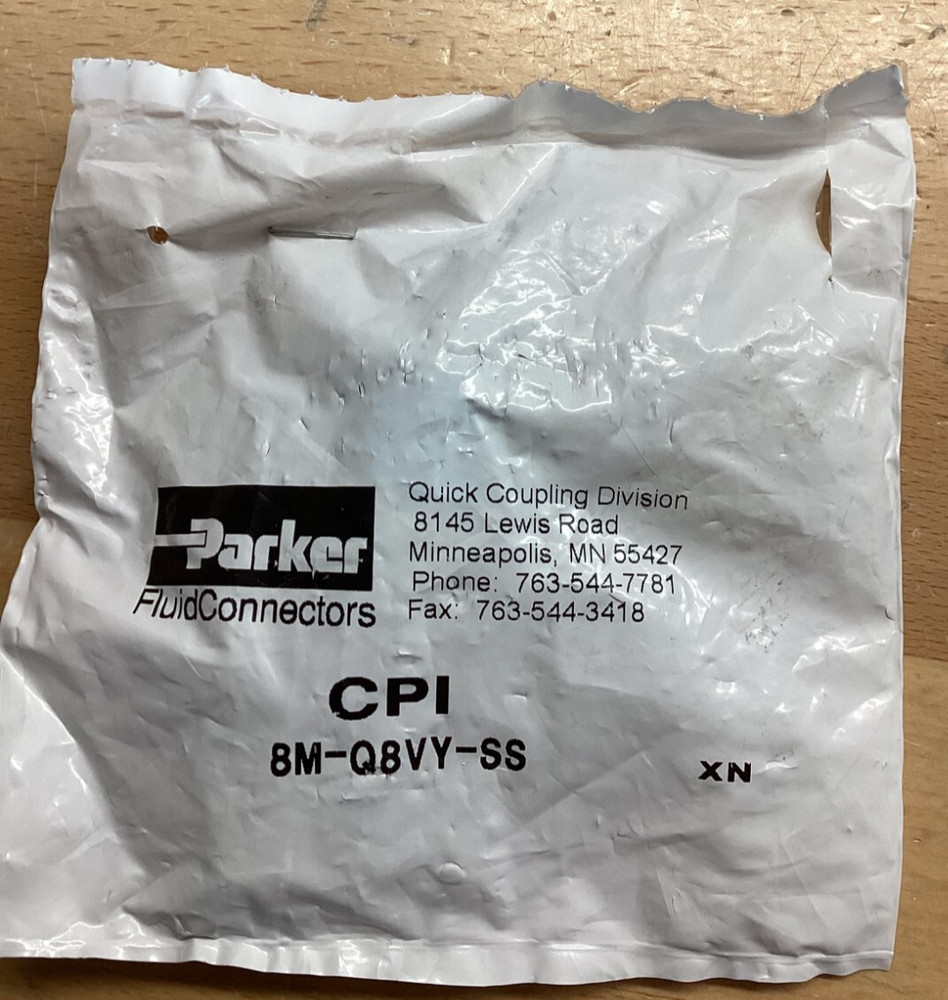 Pack of 1 PARKER FLUID CONNECTORS 8M-Q8VY-SS