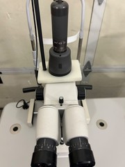 Lumenis Novus Varia Tricolor Ophthalmic Laser paired with SL950LM Slit Lamp 1000