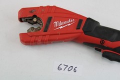 Milwaukee 2471-20 M12 Cordless Copper Tubing Cutter – Red-used-6706