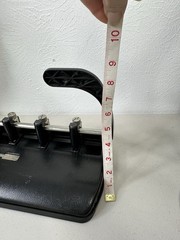 OIC Heavy-Duty 3-Hole Punch – Solid Metal – EUC (32-Sheet Capacity)